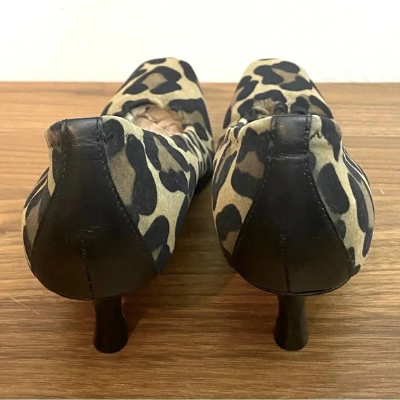 Donald J Pliner Leather Animal Print Pumps Mobwife Like New - Picture 5 of 12
